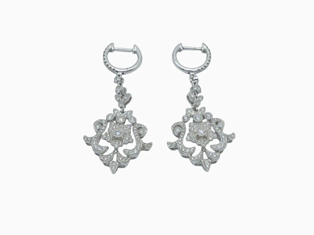 Zlaté náušnice 9,62g, diamanty