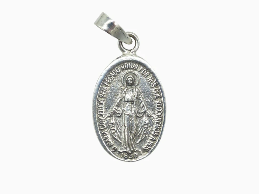 Stříbrný přívěsek 2g madonka