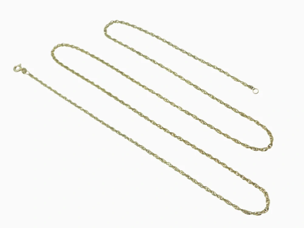 Zlatý řetízek 3,95g délka 69,5 cm