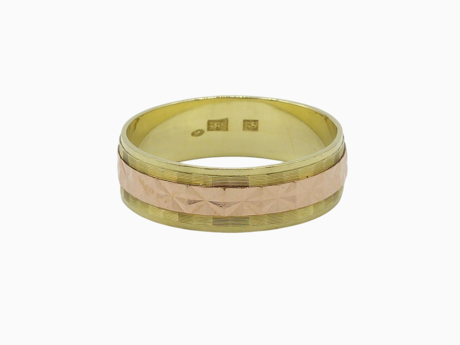 Zlatý prsten 5,40g velikost 66
