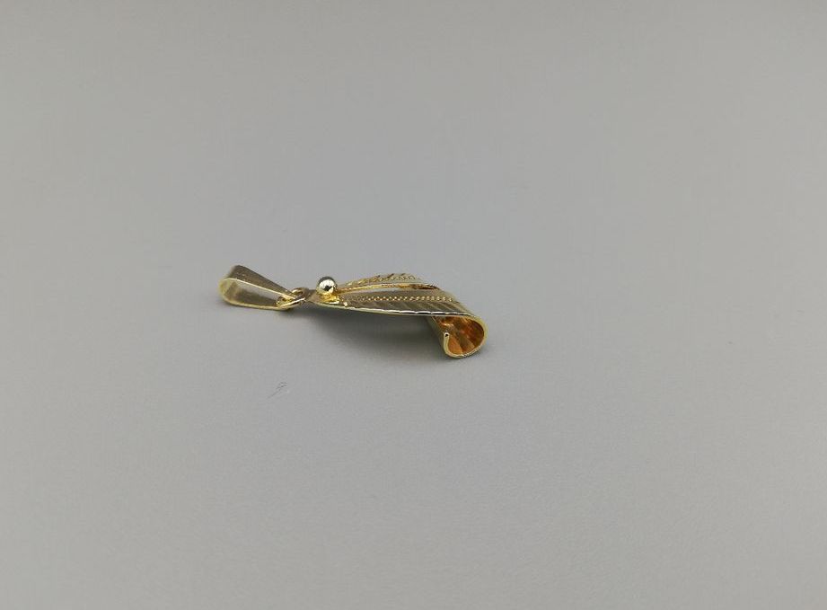 Zlatý přívěsek 1,35g