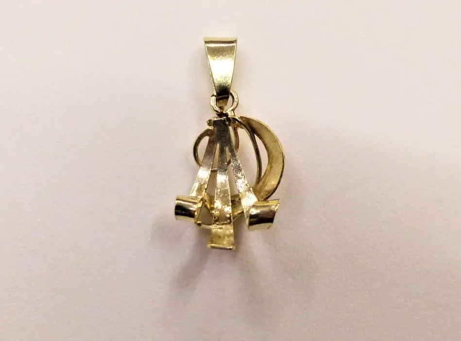 Zlatý přívěsek 1,45g, 26,2x 11,5mm