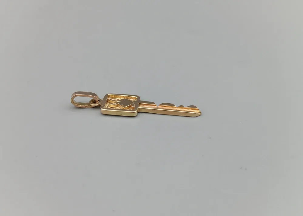 Zlatý přívěsek 2,45g klíč