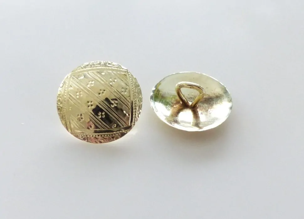 Zlaté knoflíčky 2,95g, průměr 16mm