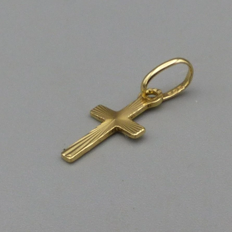 Zlatý přívěsek křížek 0,40g