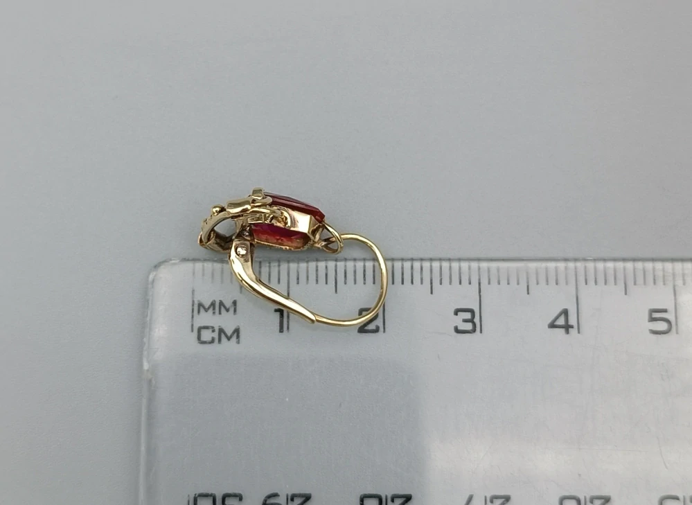 Zlaté náušnice 3,30g, zapínání na patent