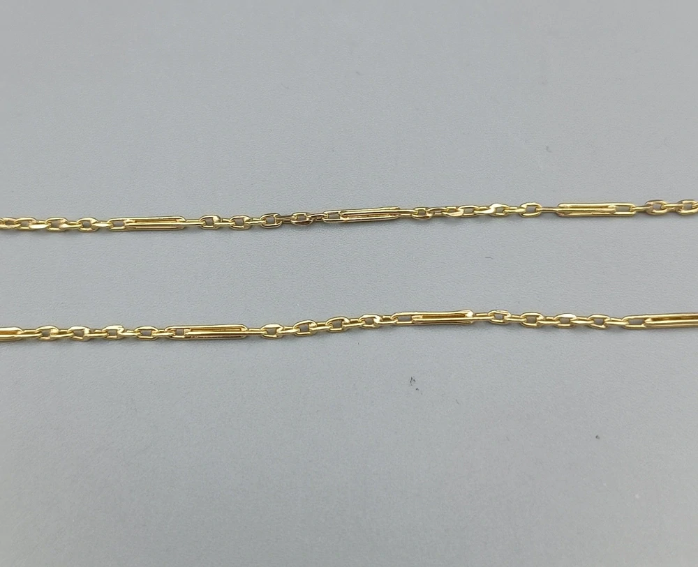 Zlatý řetízek 3,85g délka 44,5 cm