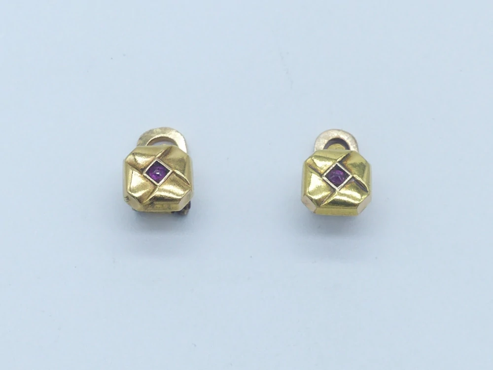 Zlaté knoflíčky 2,30g