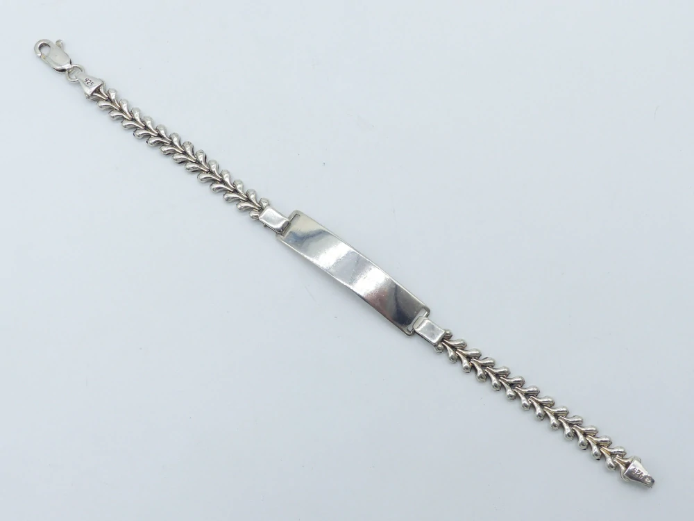 Stříbrný náramek 6g délka 16 cm