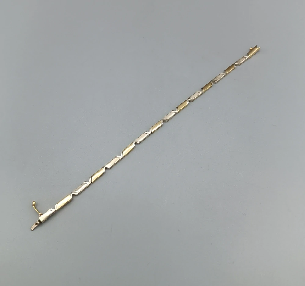 Zlatý náramek 10,55g, délka 18 cm