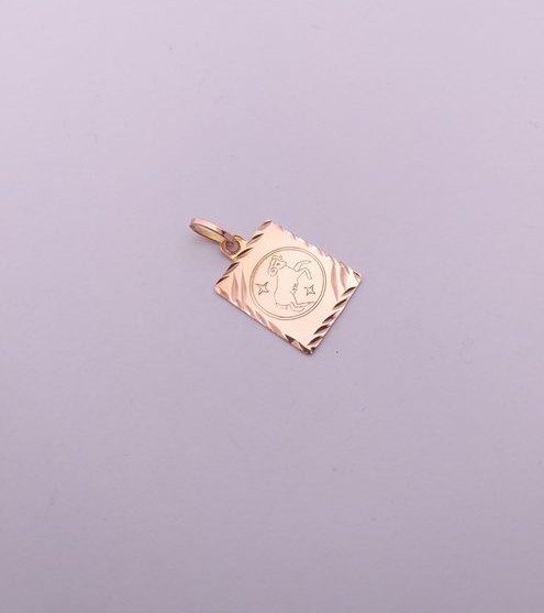 Zlatý přívěsek 0,90g Beran