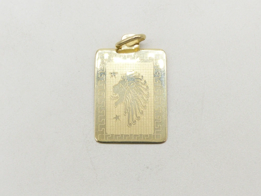 Zlatý přívěsek 0,95g znamení Lev