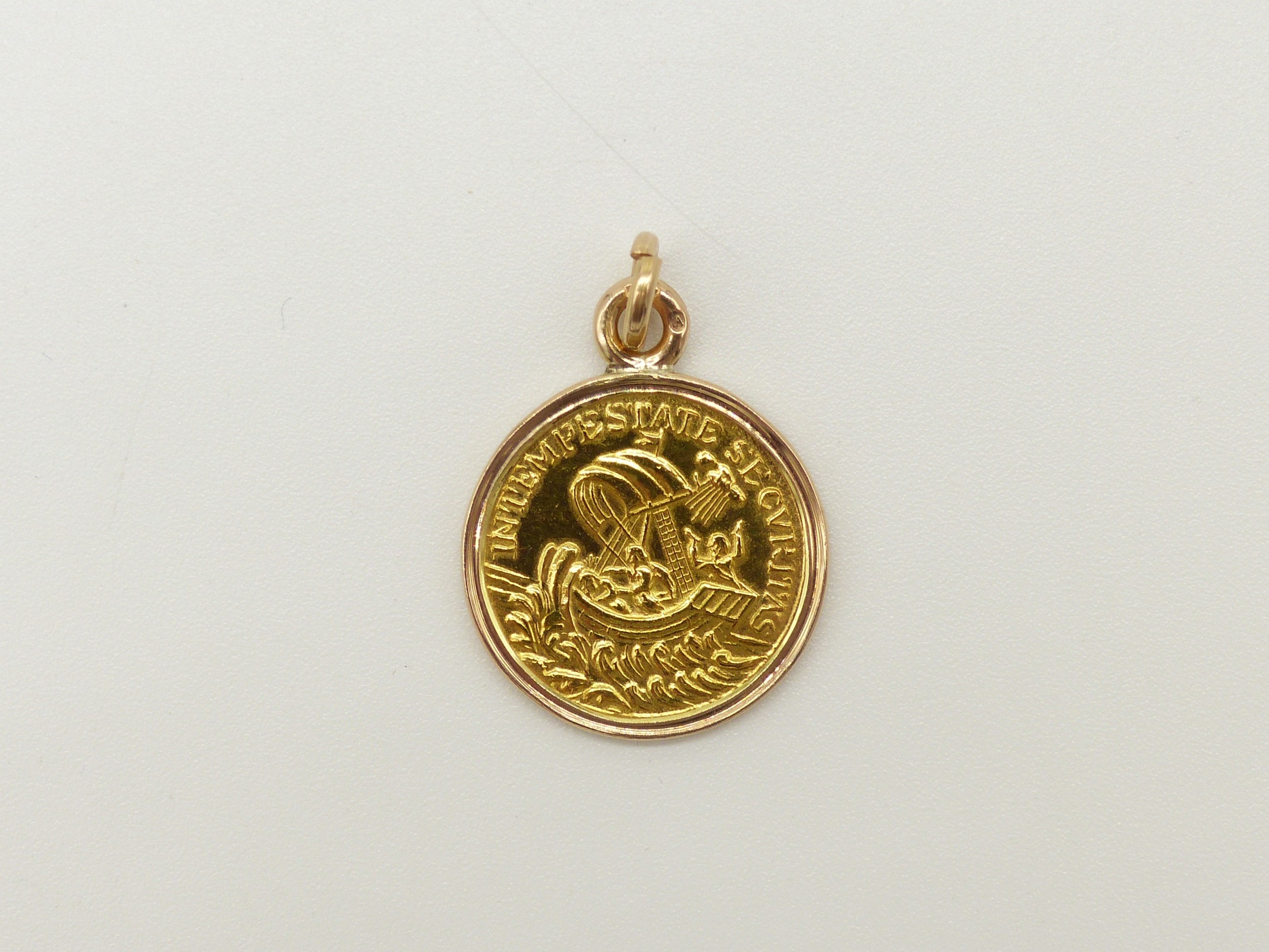 Zlatý přívěsek 2,40g