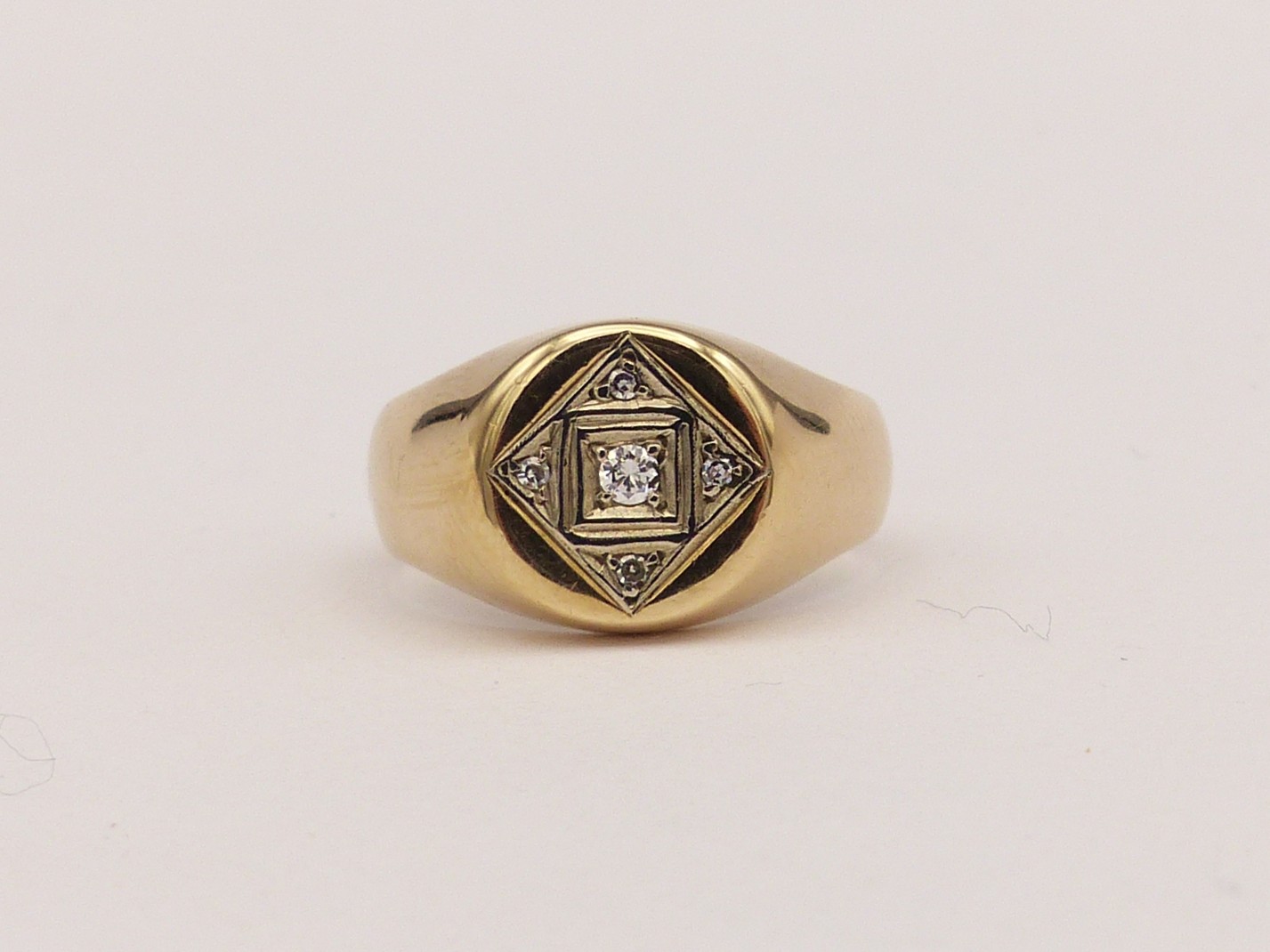Zlatý pánský prsten s diamanty 5,64g velikost 60