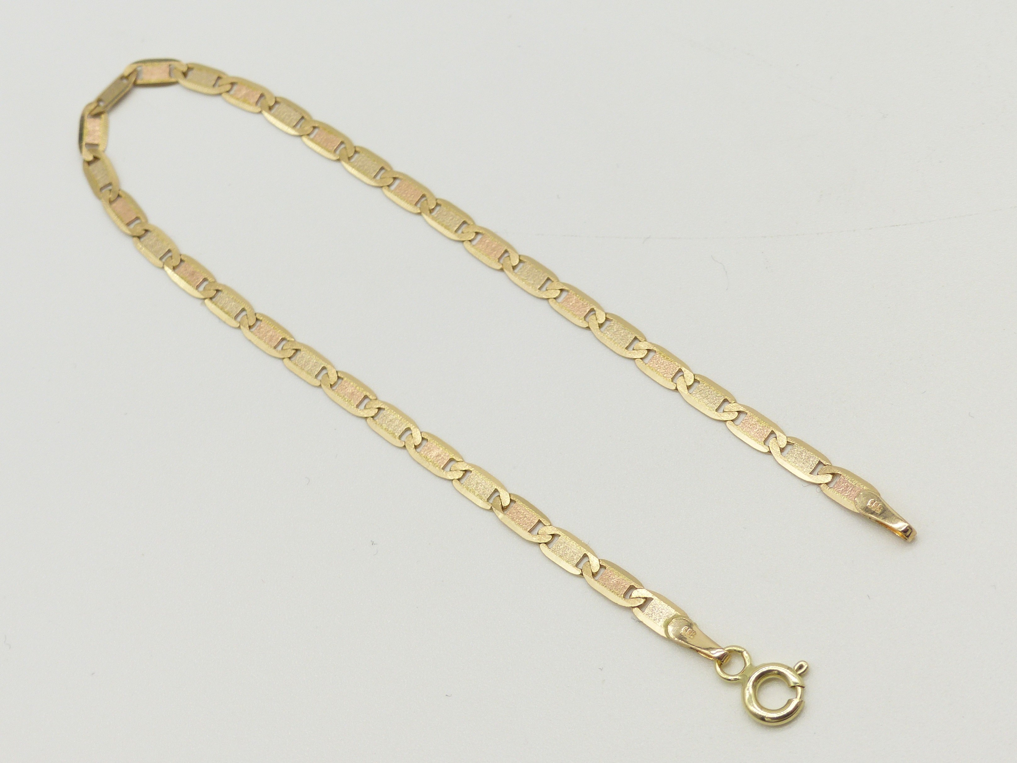 Zlatý náramek 2,05g délka 17,5 cm