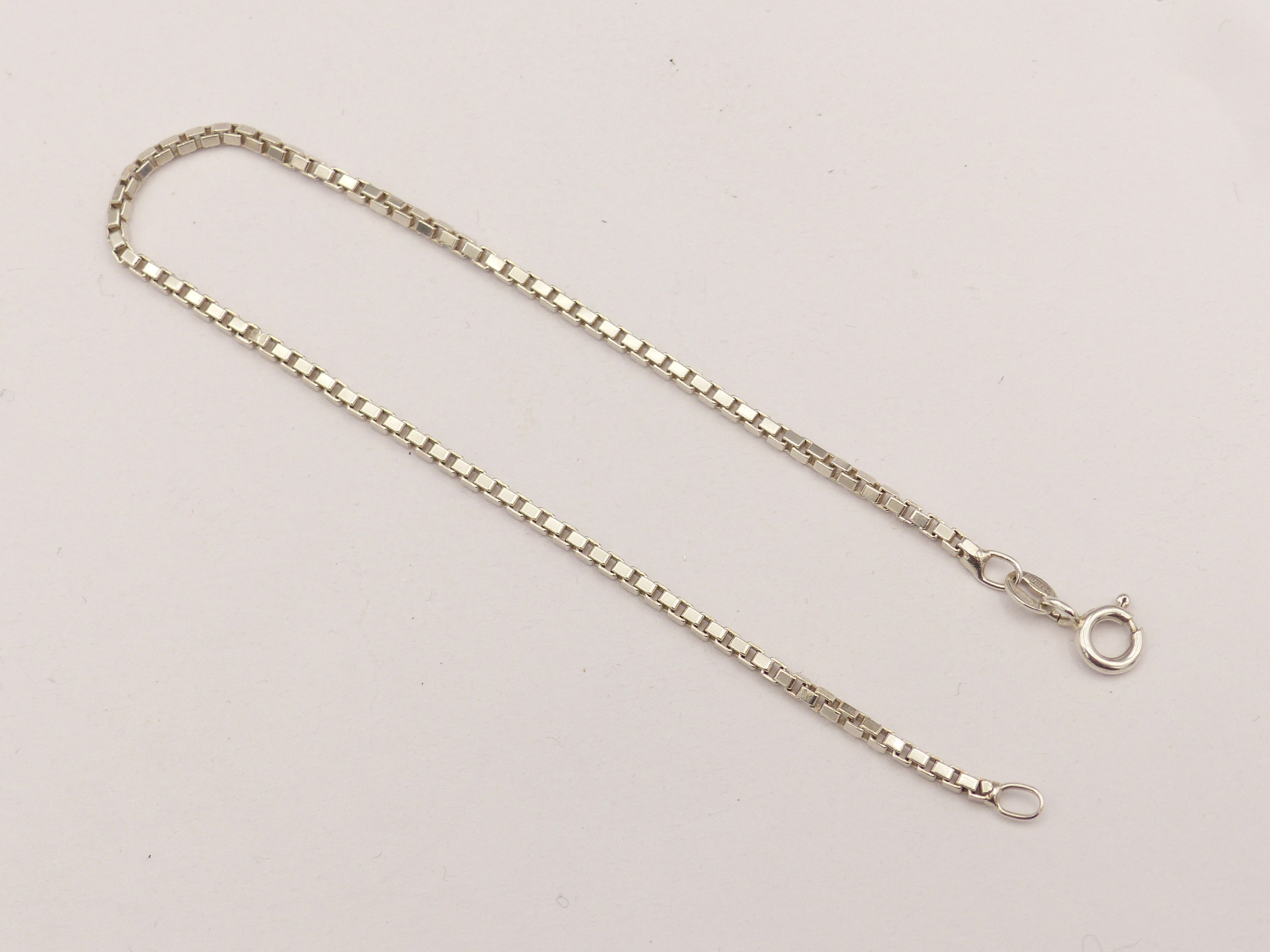 Stříbrný náramek 3,35g délka 20 cm