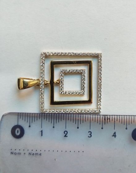 Zlatý přívěsek 4,55g