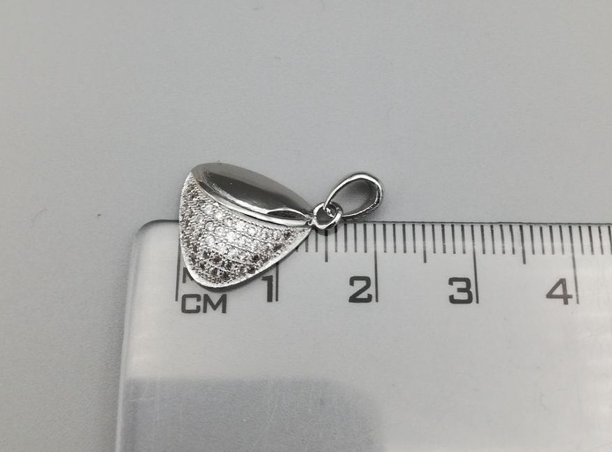 Stříbrný přívěsek 2,15g