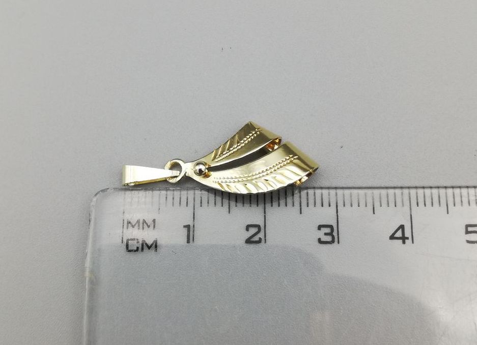 Zlatý přívěsek 1,35g