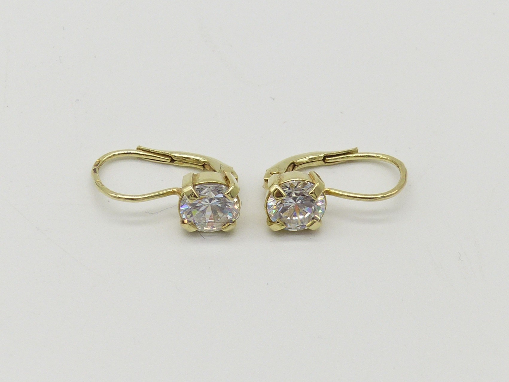 Zlaté náušnice 2,35g zapínání na patent