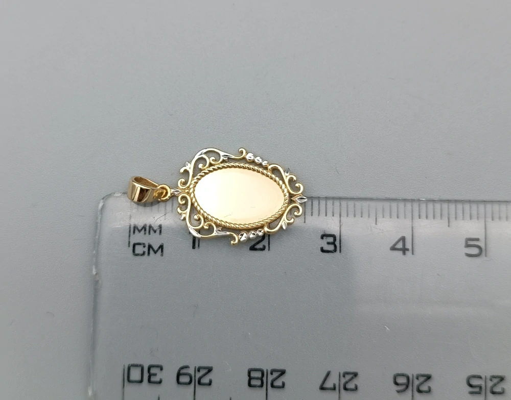 Zlatý přívěsek 1,25g