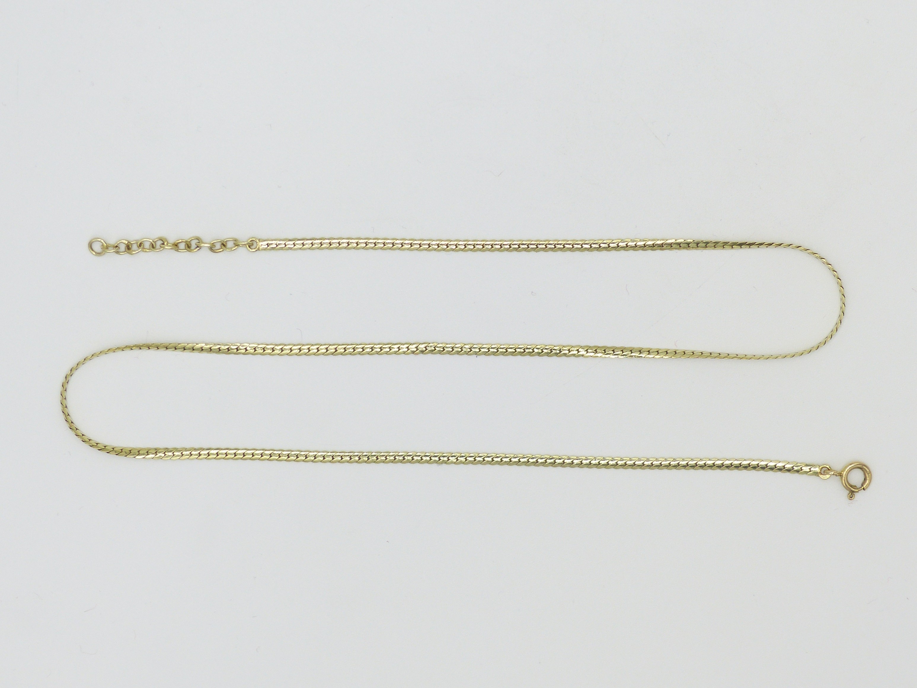 Zlatý řetízek 6,80g délka 42,5 - 45,5 cm