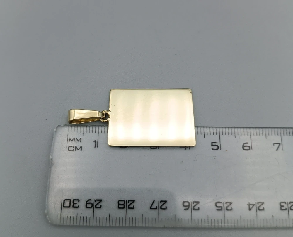 Zlatý přívěsek 8,10g, destička