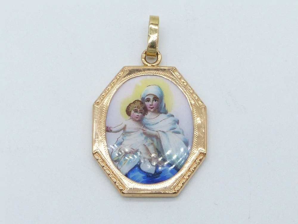 Zlatý přívěsek 4,25g madonka