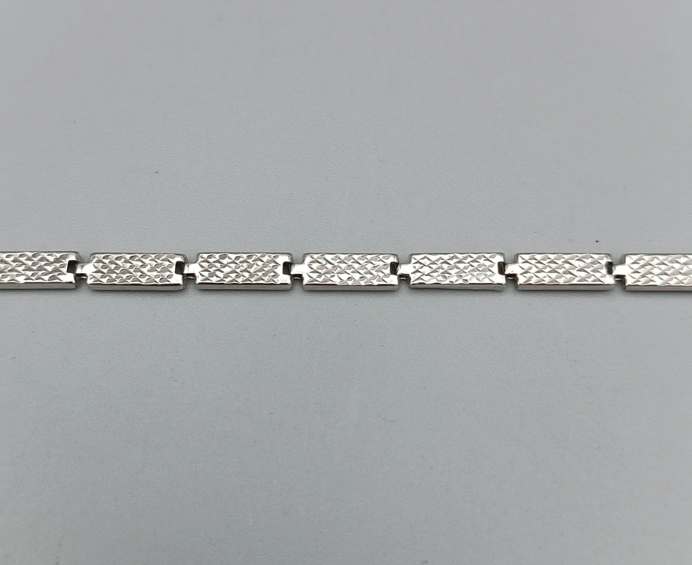 Zlatý náramek 3,35g, délka 18,5 cm