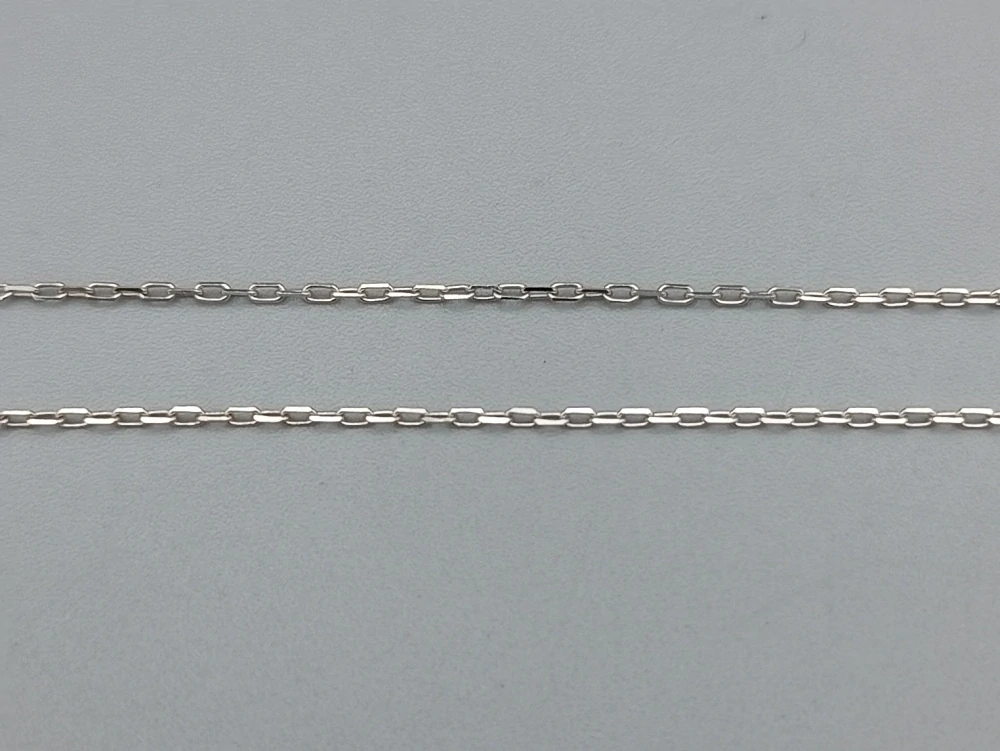 Zlatý řetízek 1,20g délka 50 cm