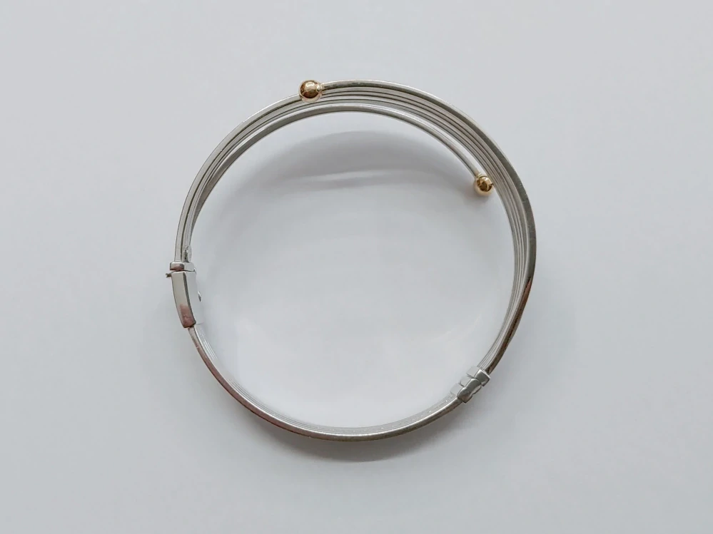Zlatý náramek 20,50g průměr 5,7 cm
