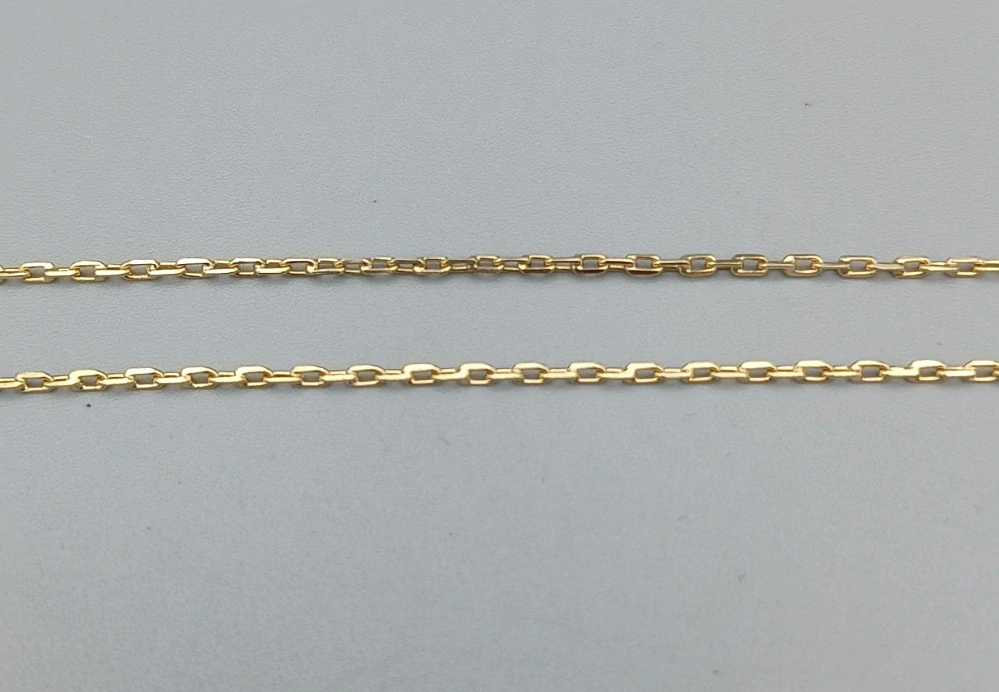Zlatý řetízek 3,35g délka 50 cm