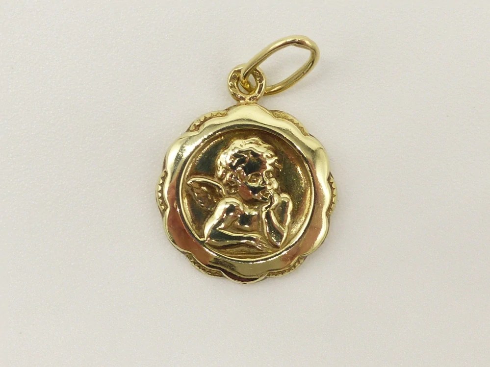 Zlatý přívěsek 0,85g