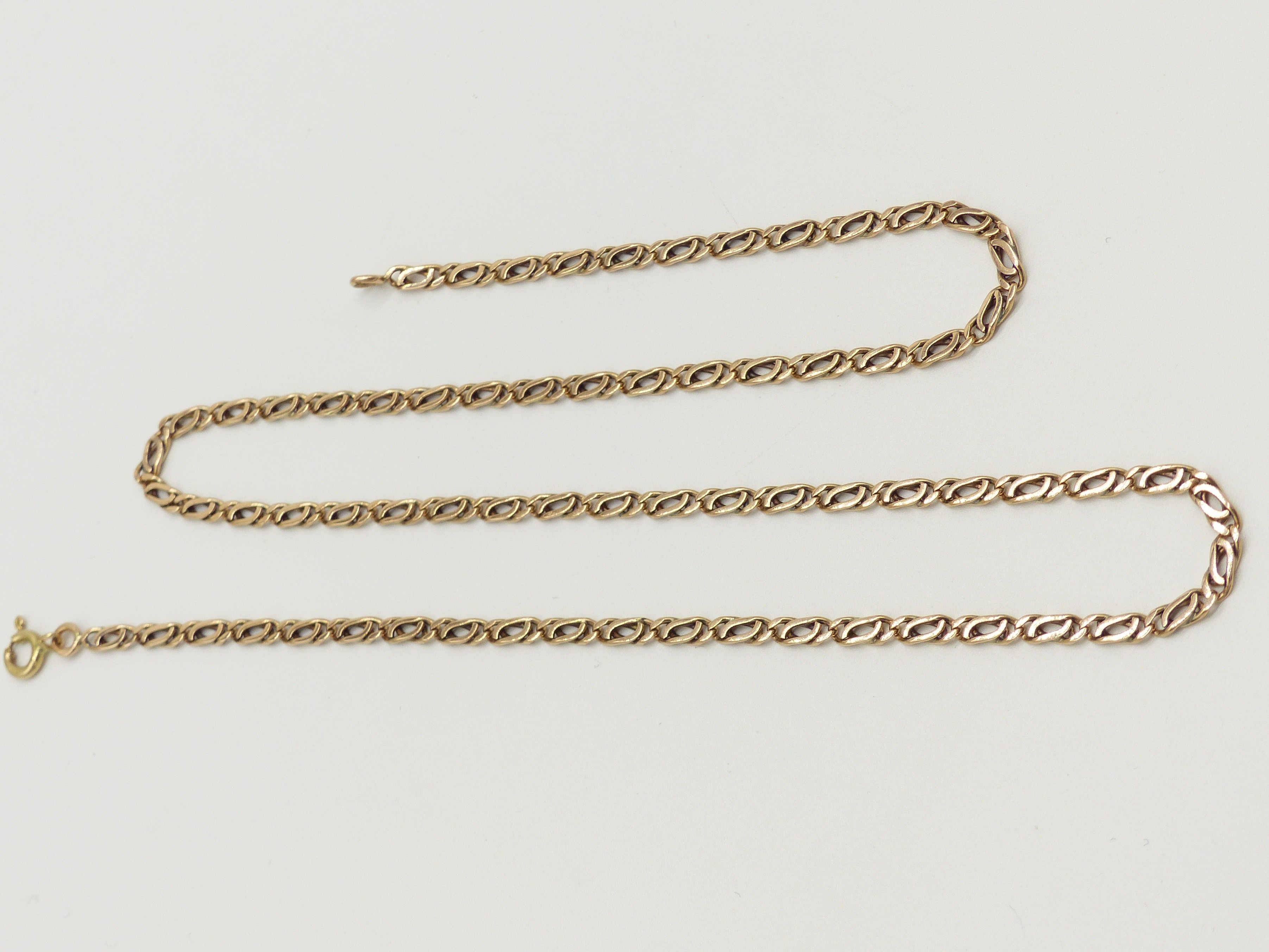 Zlatý řetízek 10,55g délka 48,5 cm