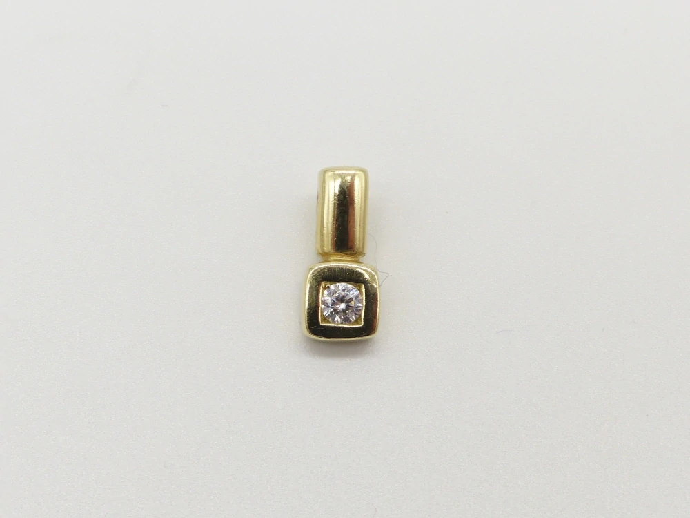 Zlatý přívěsek 1,30g 