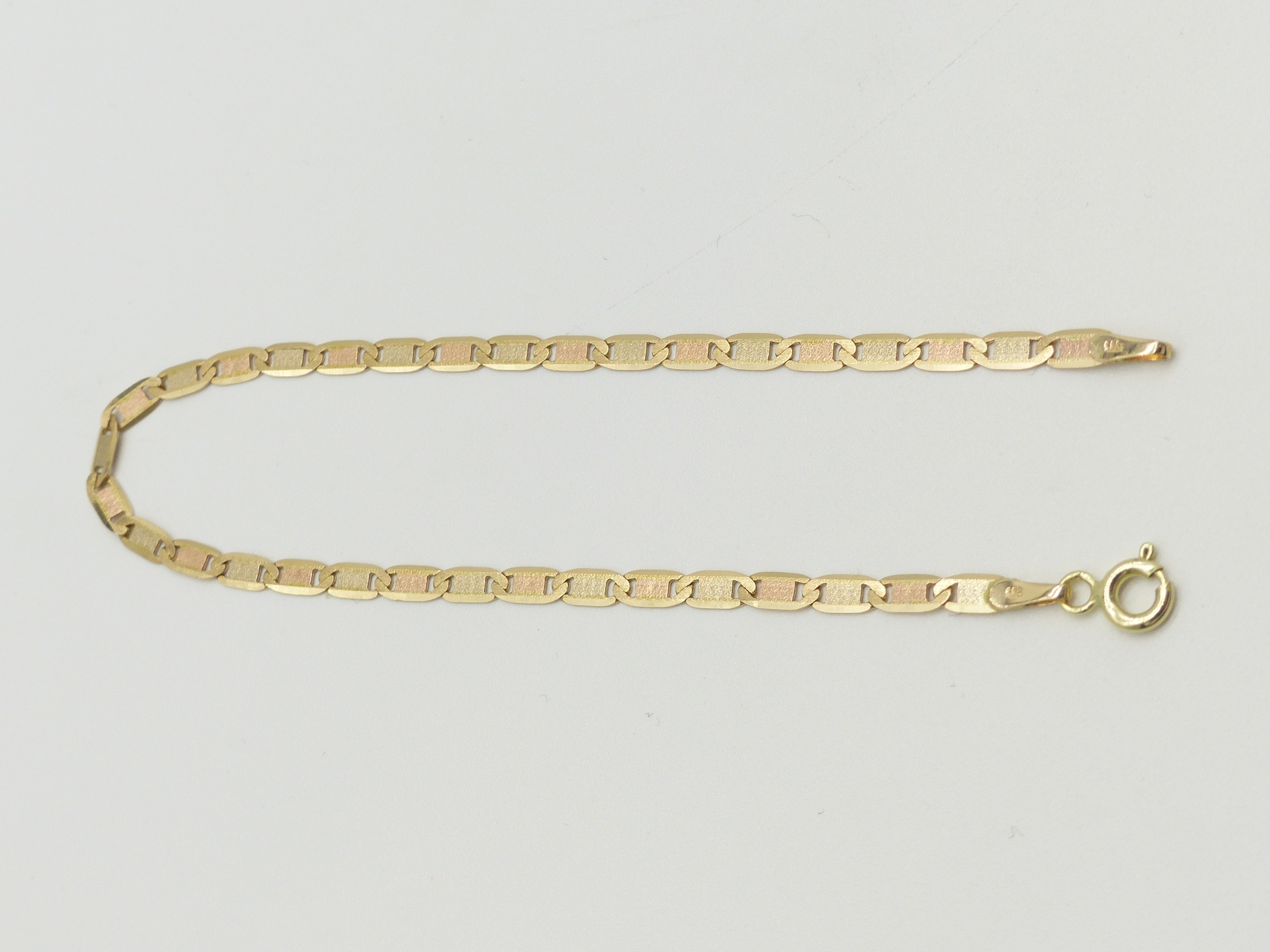 Zlatý náramek 2,05g délka 17,5 cm