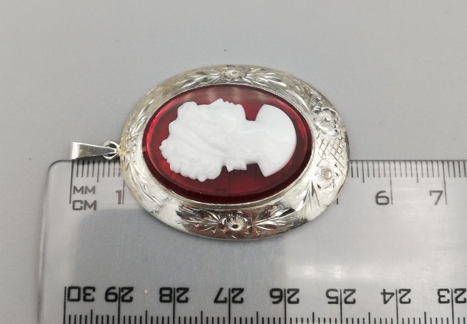 Stříbrný přívěsek 13,45g