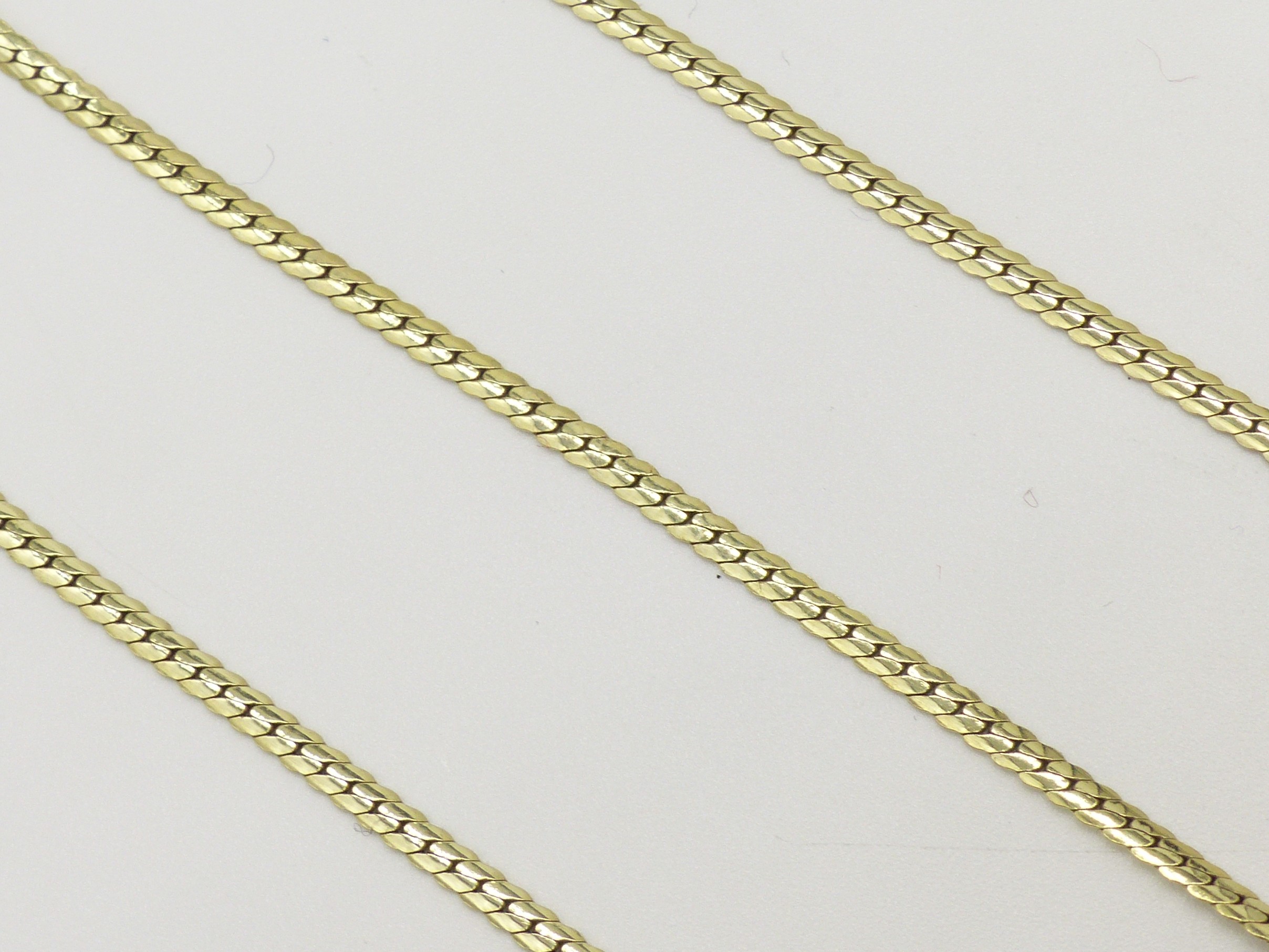 Zlatý řetízek 6,80g délka 42,5 - 45,5 cm