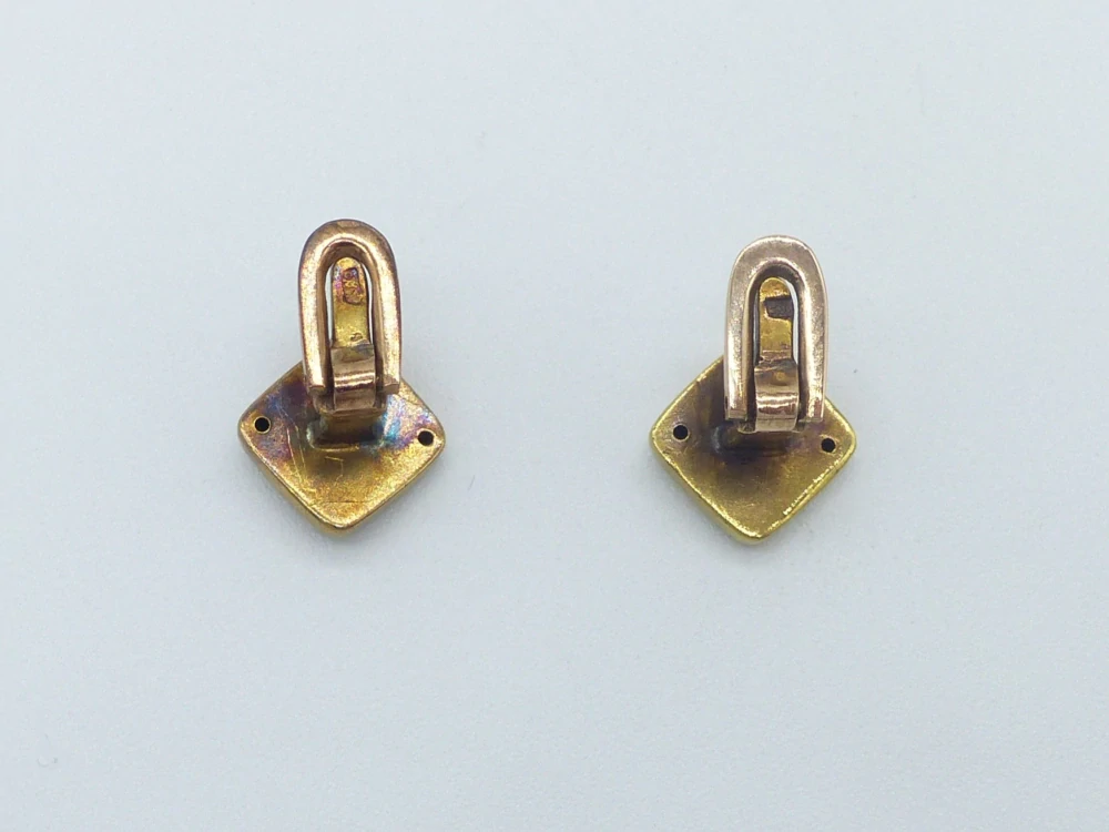Zlaté knoflíčky 1,65g
