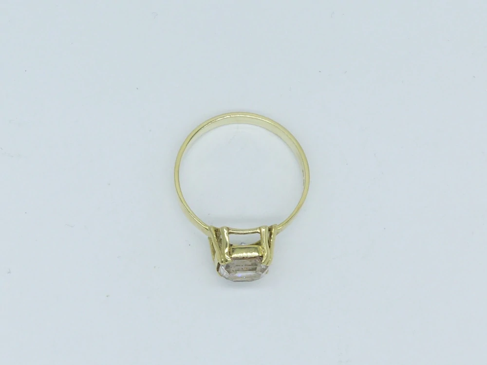 Zlatý prsten 3,65g velikost 61
