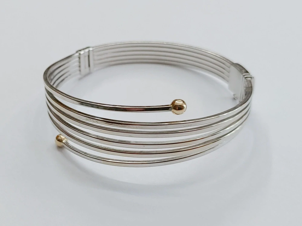 Zlatý náramek 20,50g průměr 5,7 cm