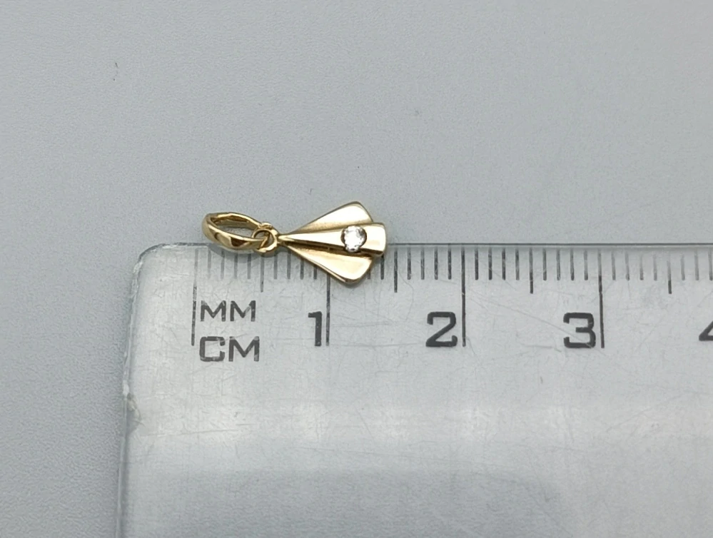Zlatý přívěsek 0,30g 