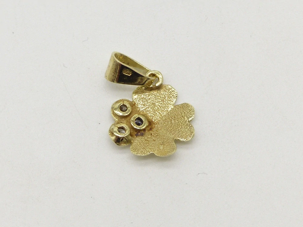 Zlatý přívěsek 1,30g čtyřlístek