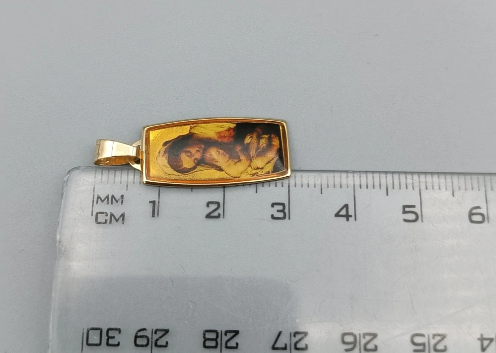 Zlatý přívěsek 1,25g, madonka
