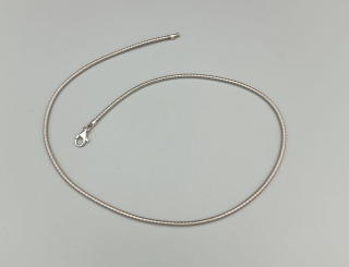 Stříbrný řetízek 7,90g délka 43,5 cm