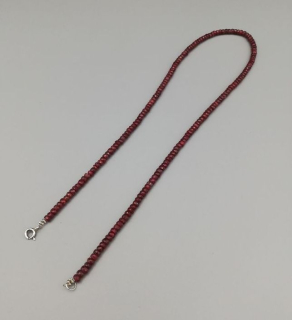 Náhrdelník s rubíny délka 42,3 cm